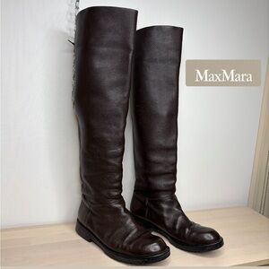 MaxMara Dark Brown Leather Tall Boots